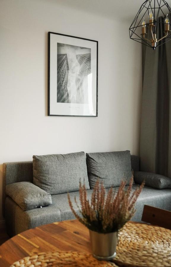 Cozy In Centrum Downtown Srodmiescie Zelazna Zelazna Jerozolimskie Palace Of Culture And Science! Wifi, Netflix, Hbo, Smarttv 55cal Warszawa